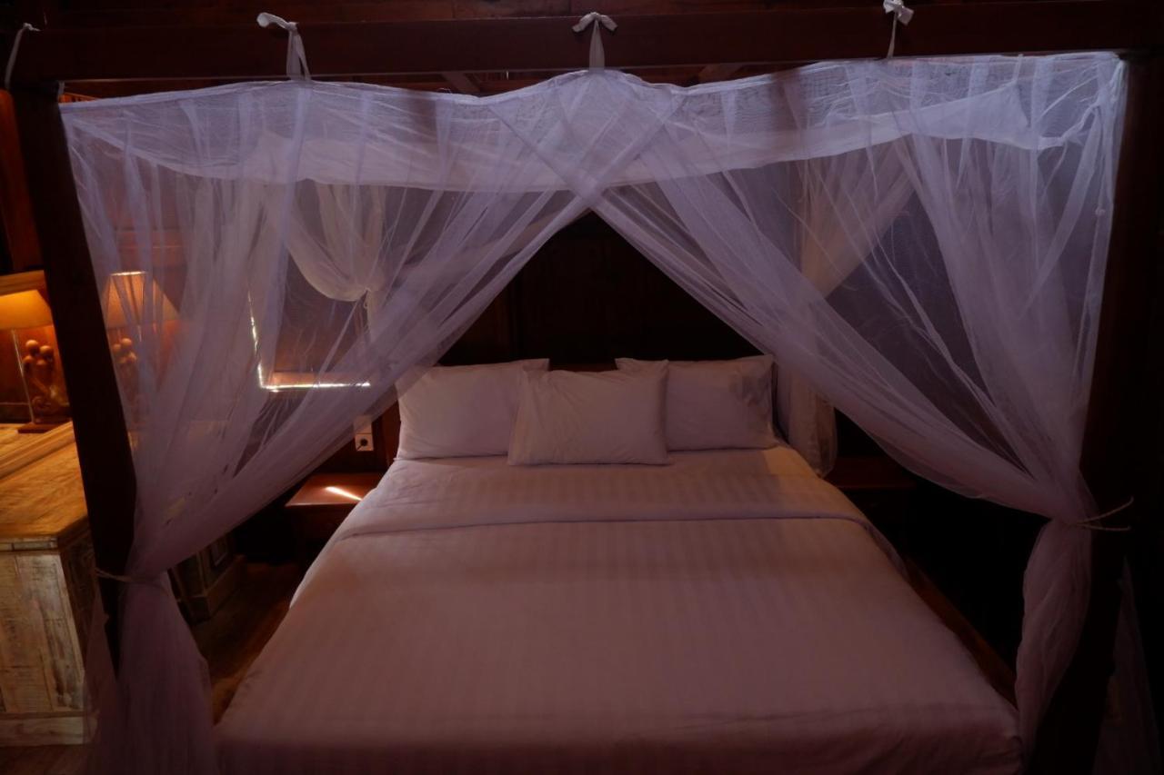 Satria House Amed Hotel Kültér fotó