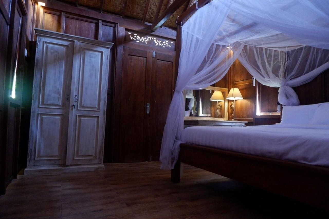 Satria House Amed Hotel Kültér fotó