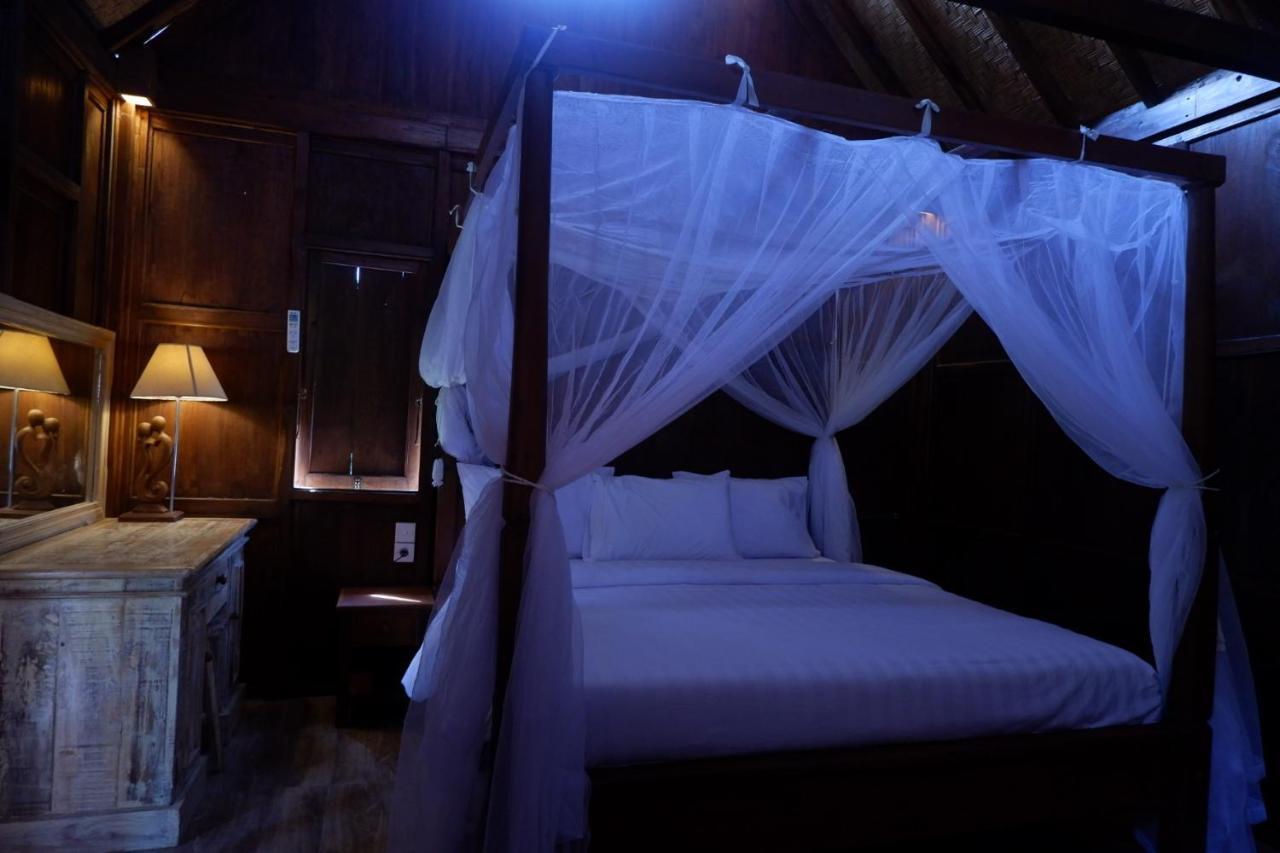 Satria House Amed Hotel Kültér fotó